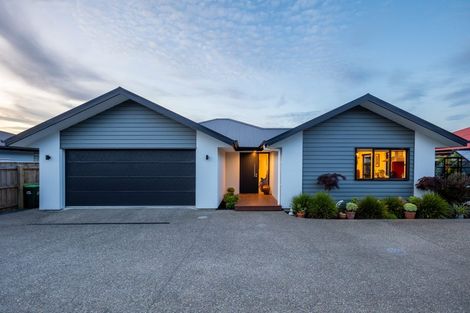 Photo of property in 9 Piwakawaka Drive, Stoke, Nelson, 7011