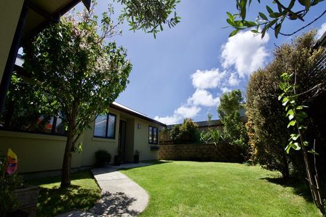 Photo of property in 15a Tennyson Street, Petone, Lower Hutt, 5012