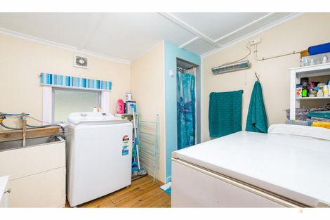 Photo of property in 13 Queens Terrace, Waimate, 7978