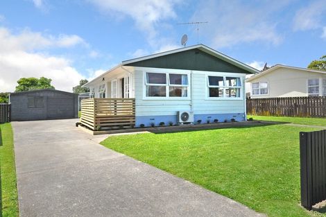 Photo of property in 104 Cargill Street, Papakura, 2110