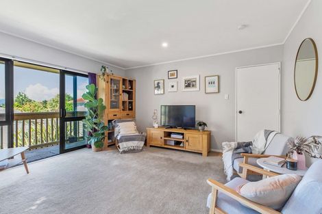Photo of property in 1/6 Nielsen Place, Massey, Auckland, 0614