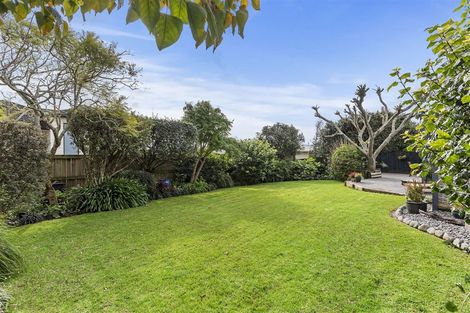 Photo of property in 41 Marendellas Drive, Bucklands Beach, Auckland, 2014