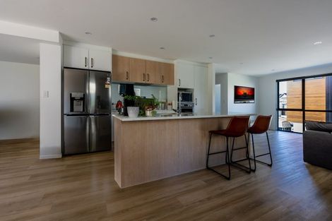 Photo of property in 34 Seafarer Crescent, Stanmore Bay, Whangaparaoa, 0932