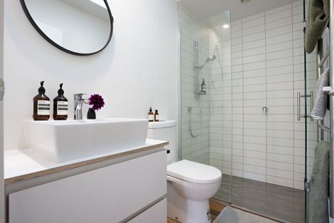 Photo of property in 49 Regina Street, Westmere, Auckland, 1022