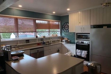 Photo of property in 25 Kensington Place, Fairfield, Hamilton, 3214