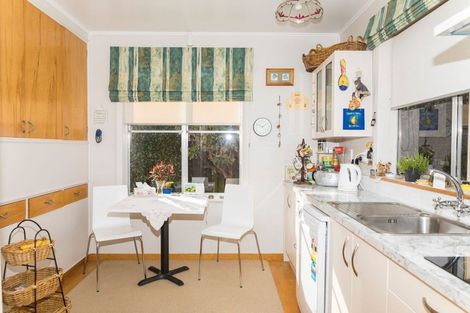 Photo of property in 30 Guy Street, Dannevirke, 4930