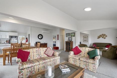 Photo of property in 50 Mahuta Road, Waitahanui, Taupo, 3378