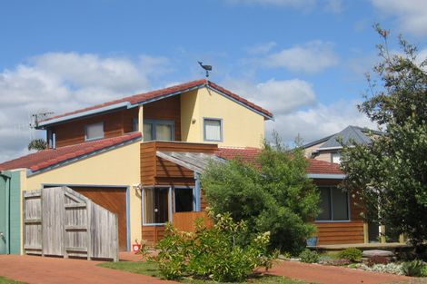 Photo of property in 4a Tuhua Place, Bowentown, Waihi Beach, 3177