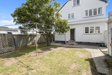 Photo of property in 312 Waiwhetu Road, Fairfield, Lower Hutt, 5011