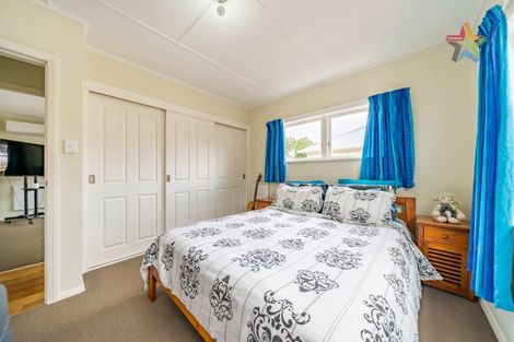 Photo of property in 1 Peel Place, Wainuiomata, Lower Hutt, 5014