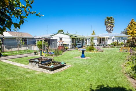 Photo of property in 15 Rimu Street, Edgecumbe, 3120