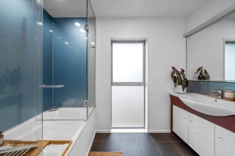 Photo of property in 45a Kirton Drive, Riverstone Terraces, Upper Hutt, 5018