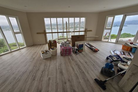 Photo of property in 9 Rangitane Street, Maupuia, Wellington, 6022