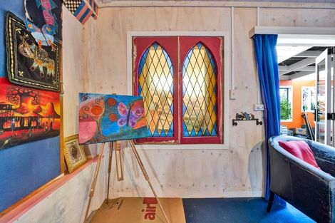 Photo of property in 20 Domett Street, Waitara, 4320