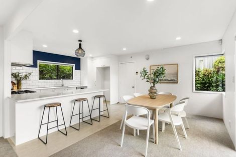 Photo of property in 2/49 Mozeley Avenue, Devonport, Auckland, 0624