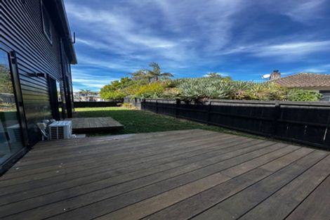 Photo of property in 2a St Leonards Road, Hauraki, Auckland, 0622