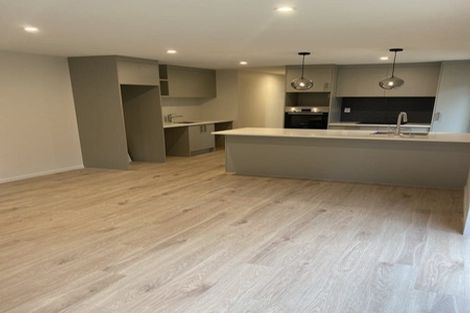 Photo of property in 1 Satchell Place, Birkenhead, Auckland, 0626