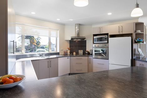 Photo of property in 8 Landau Place, Redwoodtown, Blenheim, 7201