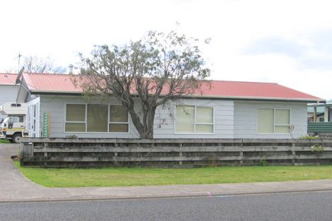 Photo of property in 102a Otahu Road, Whangamata, 3620