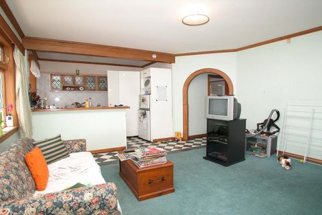 Photo of property in 5 Hanson Street, Mount Cook, Wellington, 6021