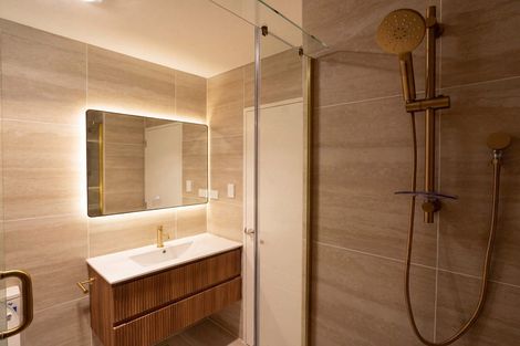 Photo of property in 5/9 Utting Street, Birkdale, Auckland, 0626
