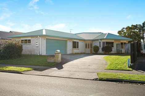 Photo of property in 53 Edenpark Drive, Rototuna North, Hamilton, 3210