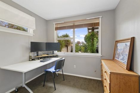 Photo of property in 113 Grimseys Road, Redwood, Christchurch, 8051