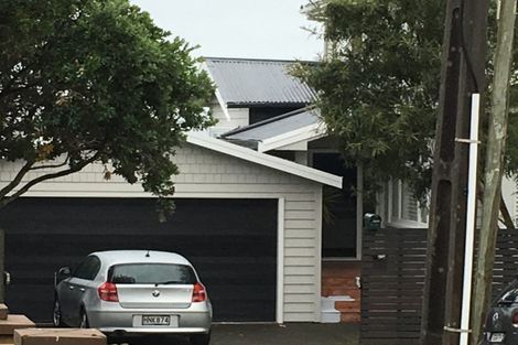 Photo of property in 43955/2 Rawene Avenue, Westmere, Auckland, 1022