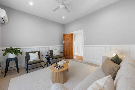 Photo of property in 47 Waltham Road, Sydenham, Christchurch, 8023