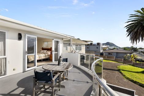 Photo of property in 118 Oceanview Road, Mount Maunganui, 3116