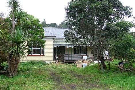 Photo of property in 6 Western Road, Laingholm, Auckland, 0604