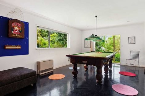 Photo of property in 5 Surville Place, Mairangi Bay, Auckland, 0630