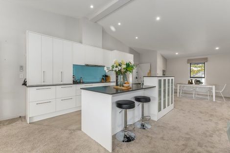 Photo of property in 27 Flotilla Place, Whitby, Porirua, 5024