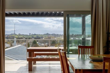 Photo of property in 60c Margaret Drive, Omokoroa, 3114