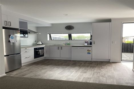 Photo of property in 91 Battalion Drive, Papakura, 2110