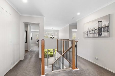 Photo of property in 18 Armstrong Farm Drive, East Tamaki Heights, Auckland, 2016