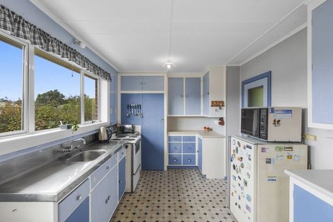 Photo of property in 11 Kennedy Road, Fairfield, Dunedin, 9018