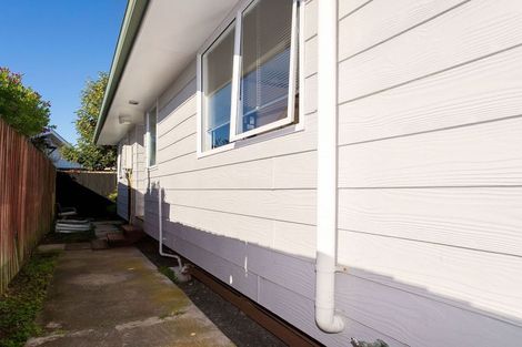 Photo of property in 2/63 Lonsdale Street, New Brighton, Christchurch, 8083