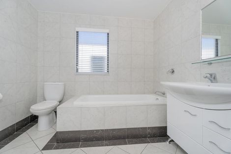 Photo of property in 5c Victoria Street, Whitianga, 3510