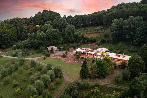 Photo of property in 81 Omaha Valley Road, Big Omaha, 0985