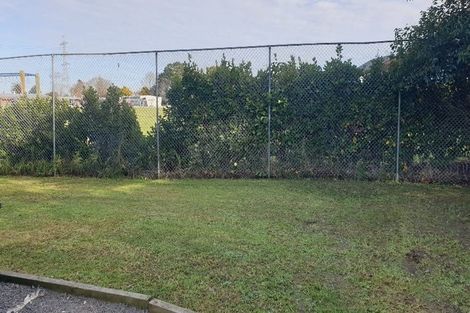 Photo of property in 2/13 Crown Crescent, Otara, Auckland, 2023