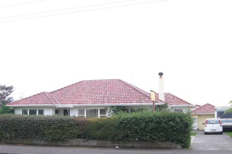 Photo of property in 217 Kennedy Road, Onekawa, Napier, 4110