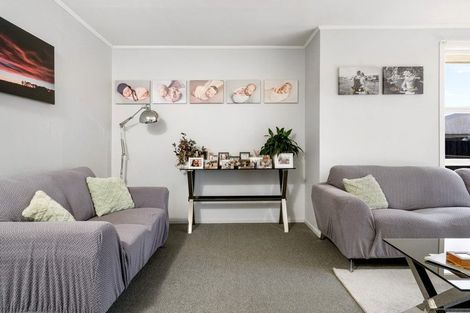 Photo of property in 6 Meldrum Place, Bishopdale, Christchurch, 8051