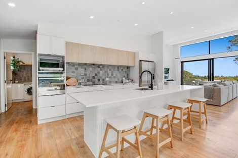 Photo of property in 167 Motutara Road, Muriwai, Waimauku, 0881