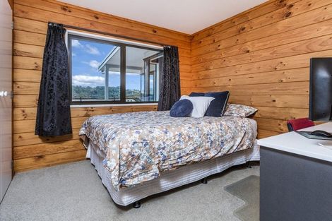 Photo of property in 108 Glendhu Road, Bayview, Auckland, 0629