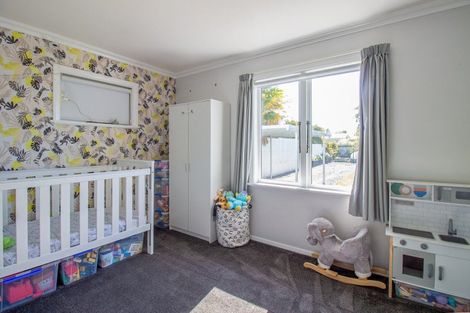 Photo of property in 9 King Street, Carterton, 5713