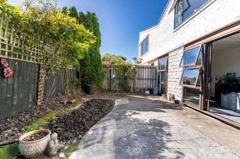 Photo of property in 27c Prince Albert Road, Saint Kilda, Dunedin, 9012