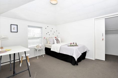 Photo of property in 3/5 Powell Street, Avondale, Auckland, 1026