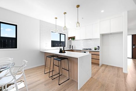 Photo of property in 68 Overton Street, Rototuna North, 3210