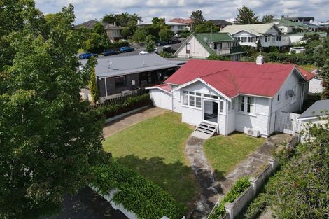 Photo of property in 96 Lake Road, Frankton, Hamilton, 3204